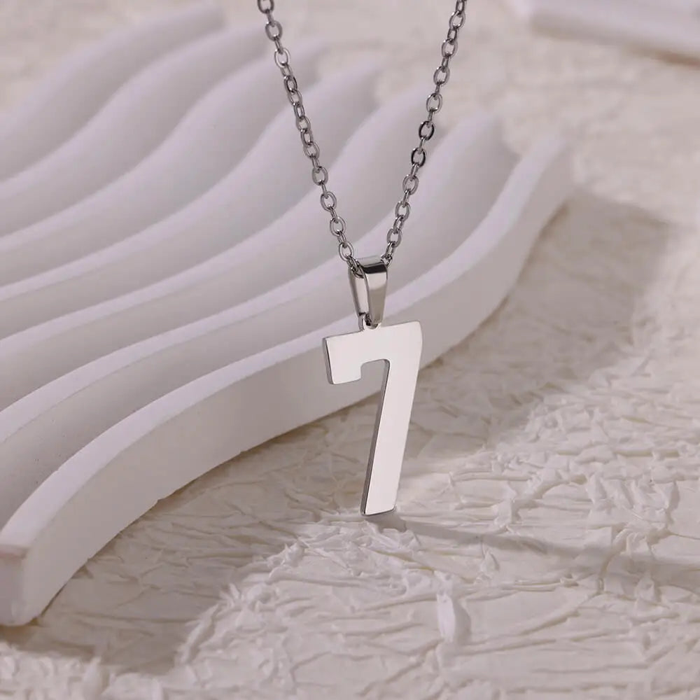 Collar de acero inoxidable con número de Ángel