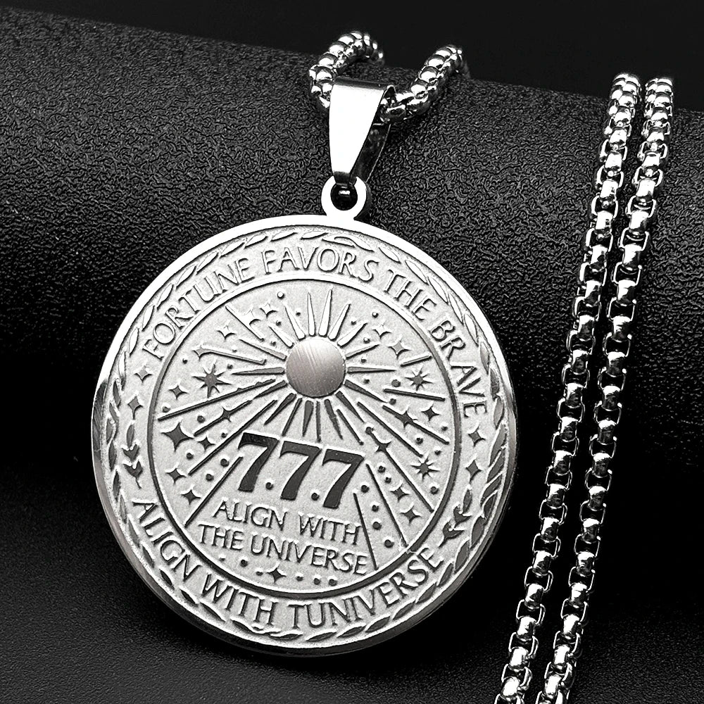 Collar con Colgante de Medalla Redonda con Número de la Fortuna 777