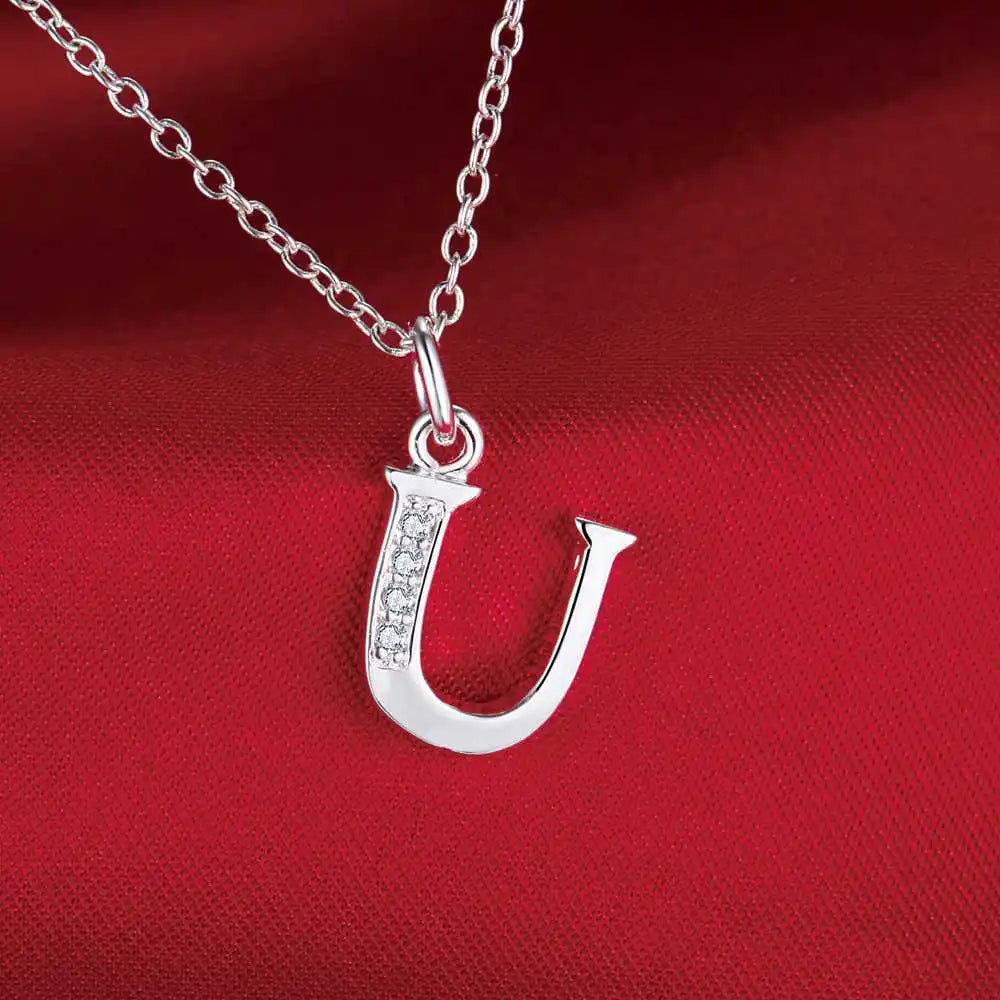 Collar con colgante de circonita de plata de ley 925
