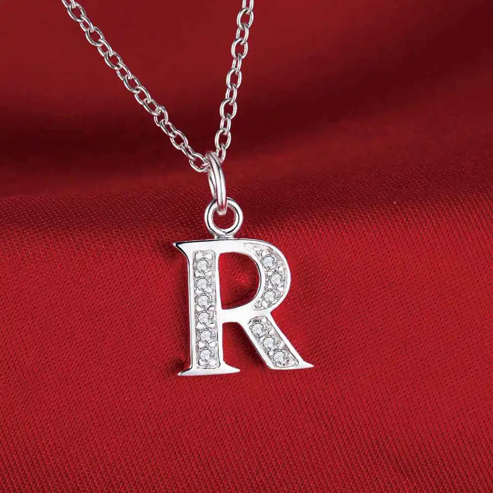 Collar con colgante de circonita de plata de ley 925