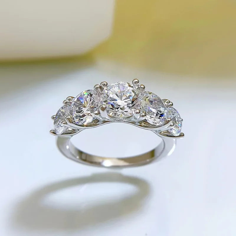 Anillo de Plata de Ley 925 "Moissanite Crown" Premium