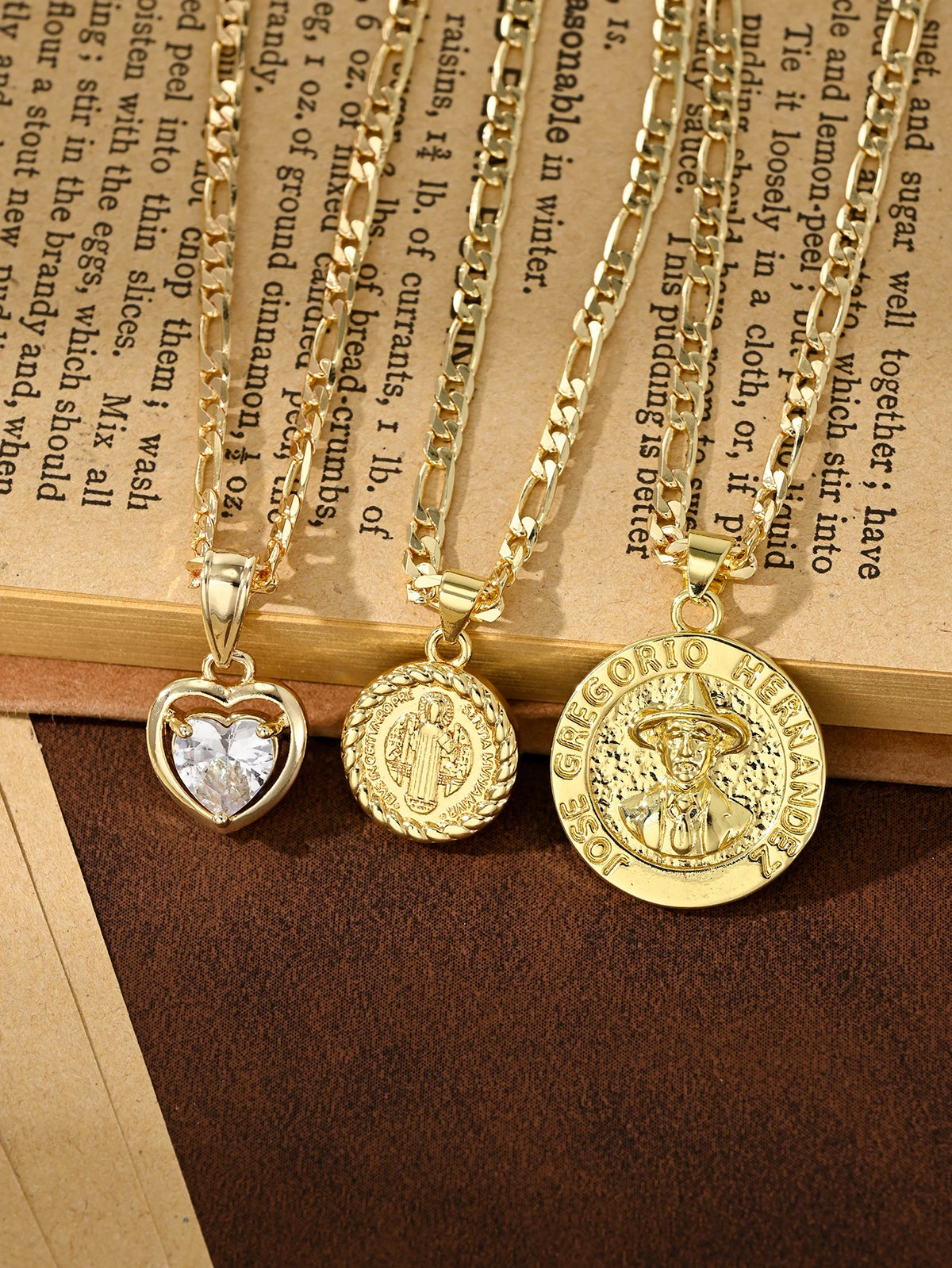 Set de Cadenas Layering Faith & Heart (3 Piezas)