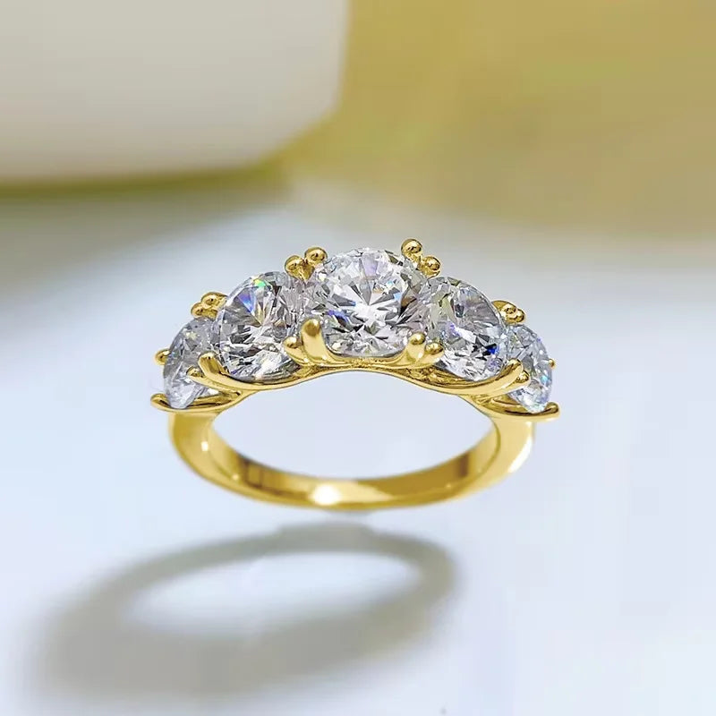 Anillo de Plata de Ley 925 "Moissanite Crown" Premium